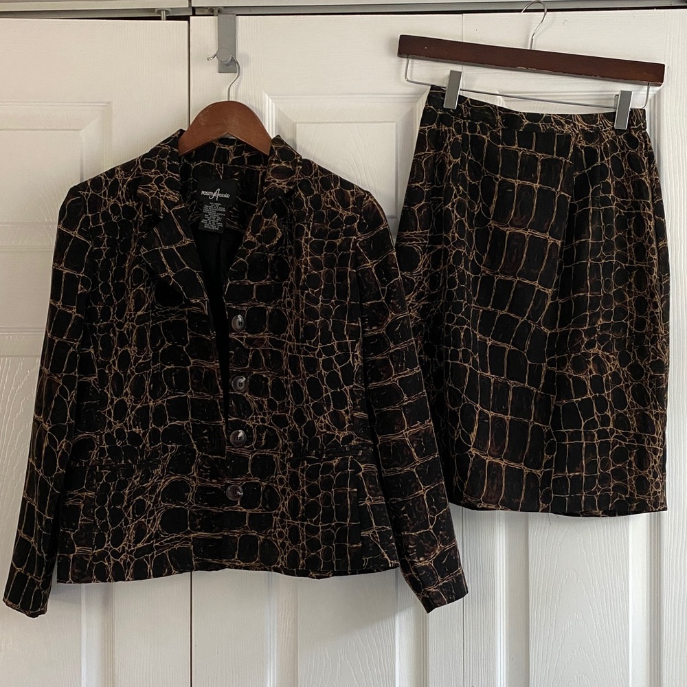 Vintage Printed Skirt Suit Set